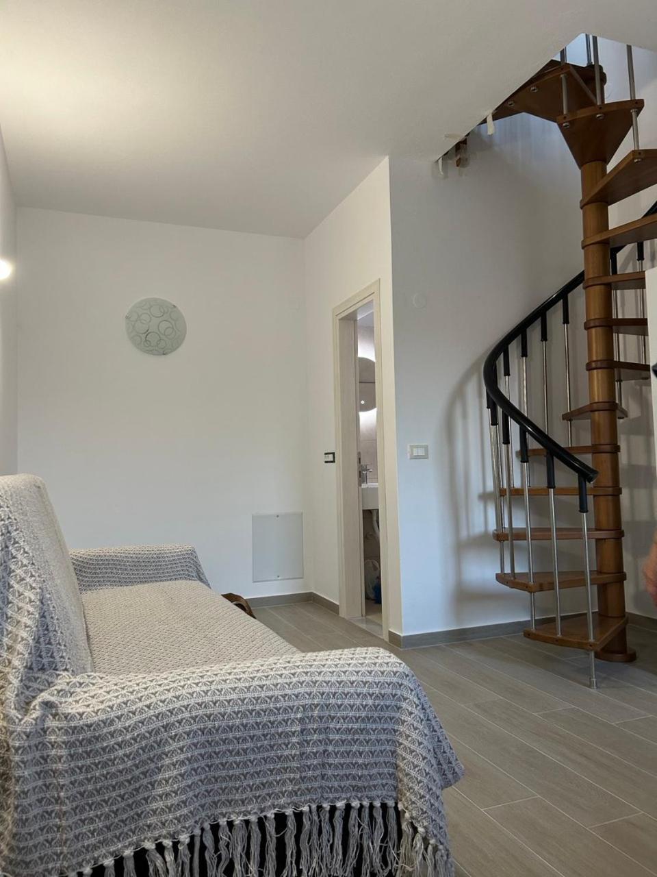Oceanis Apartment シミ エクステリア 写真
